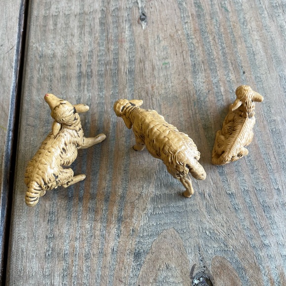 Fontanini Sheep Nativity Replacement Pieces - Picture 3 of 6